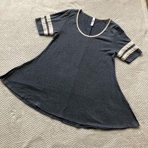 Lularoe Perfect T